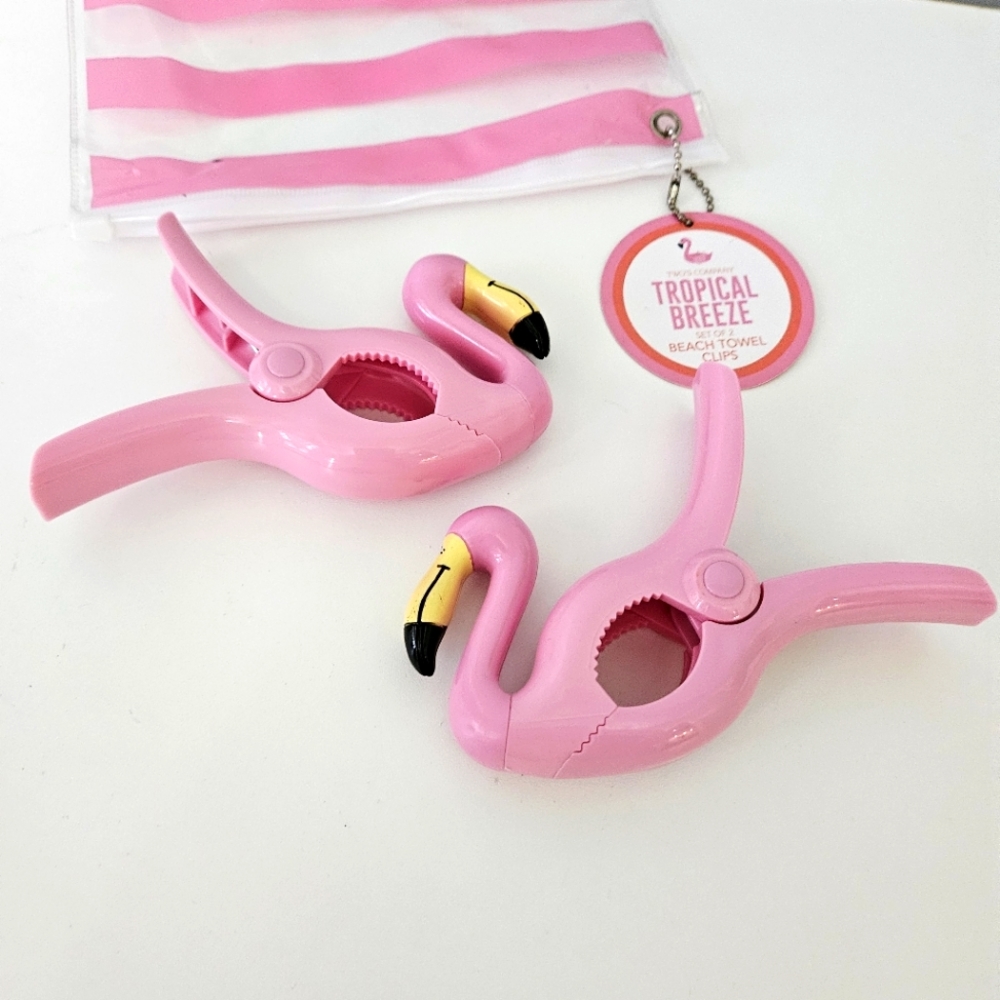 Beach Towel Clips Set of Two Two's Company Flamingo